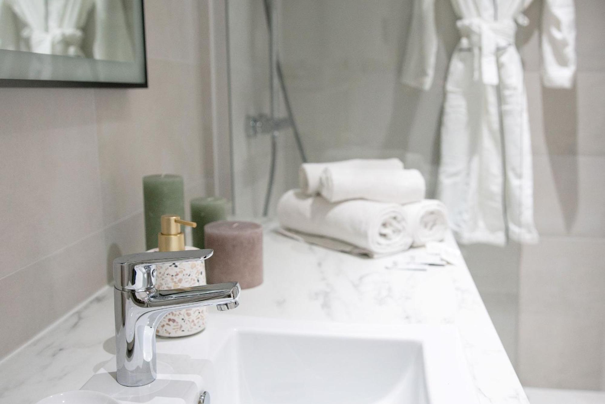 Central Paris - Montorgueil - Cityapartmentstay Bagian luar foto